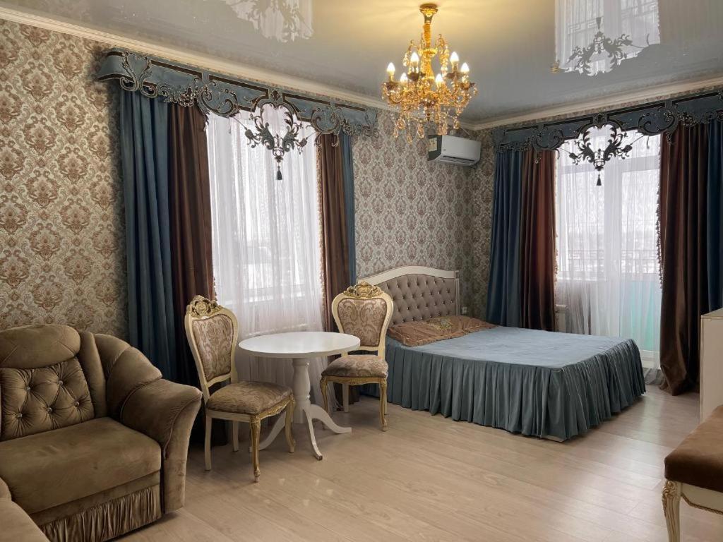 Гостинично-Банный Комплекс Майами Люкс Hotell Qostanaj Exteriör bild