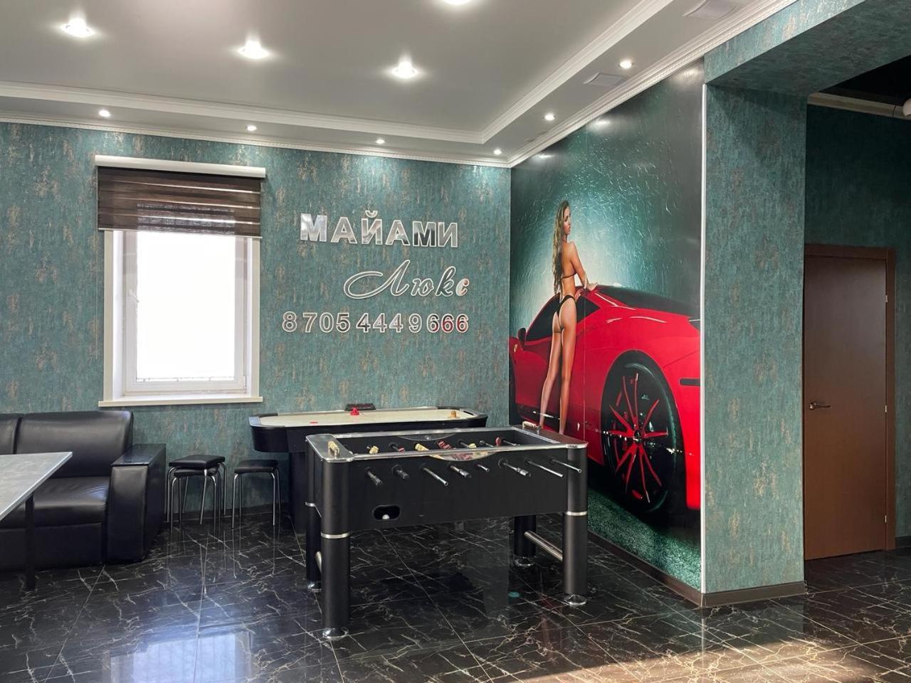 Гостинично-Банный Комплекс Майами Люкс Hotell Qostanaj Exteriör bild